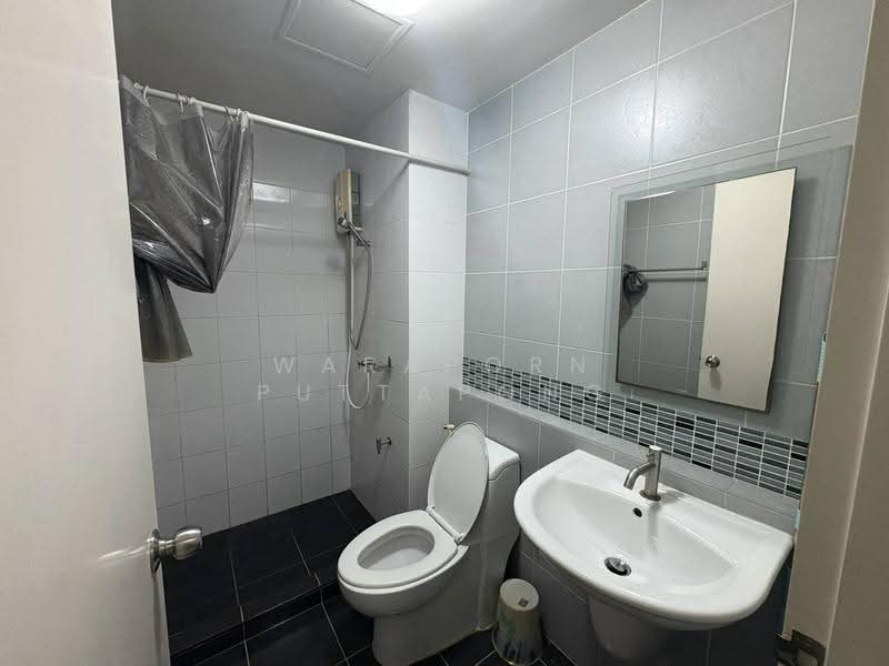 Dcondo Onnut-Suvarnabhumi, Bangkok, Ladkrabang Road, Lat Krabang, Bangkok, 1 Bedroom, 30 sqm, Condo For Rent, by Waraporn Puttapong, 500576881 - DDproperty.com