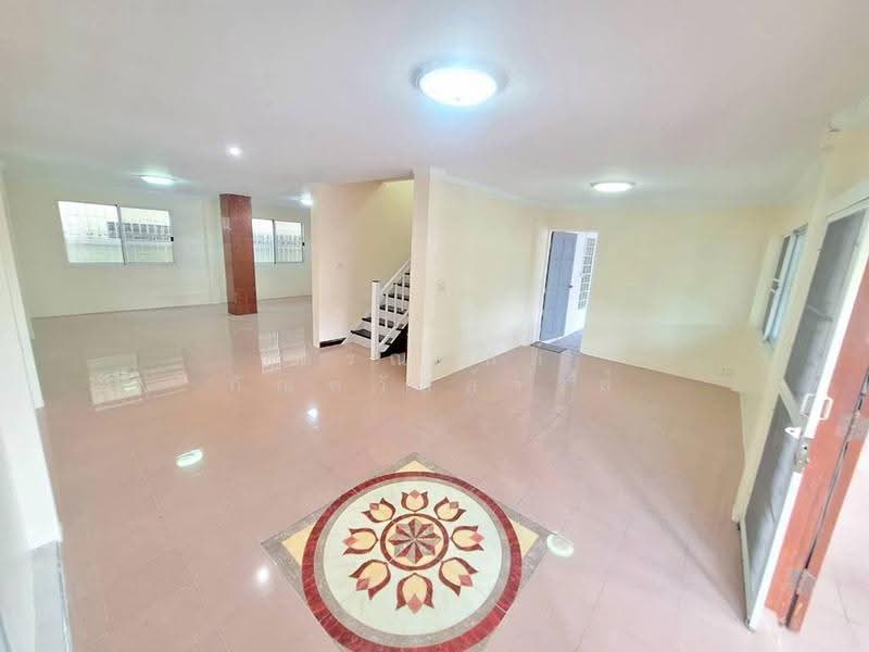 ขาย บ้านเดี่ยว หมู่บ้าน มิตรประชาวิลล่า บางใหญ่, Nonthaburi, Sao Thong Hin, Bang Yai, Nonthaburi, 5 Bedrooms, 200 sqm, Single Detached House For Sale, by กรณวัสส์ กัณฑวัสส์วงส์, 500576888 - DDproperty.com