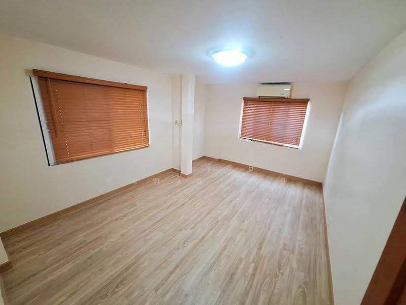 ขาย บ้านเดี่ยว หมู่บ้าน มิตรประชาวิลล่า บางใหญ่, Nonthaburi, Sao Thong Hin, Bang Yai, Nonthaburi, 5 Bedrooms, 200 sqm, Single Detached House For Sale, by กรณวัสส์ กัณฑวัสส์วงส์, 500576888 - DDproperty.com