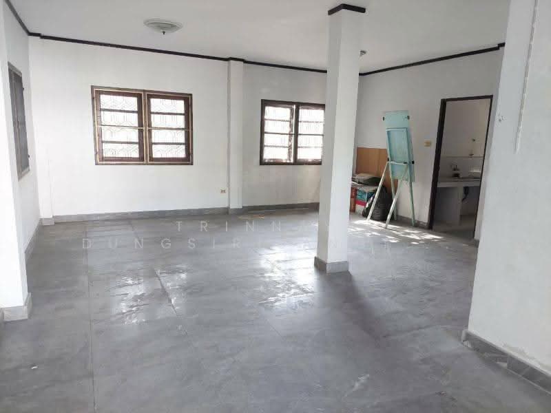 3-BR House, Bangkok, Saen Sab, Min Buri, Bangkok, 3 Bedrooms, 150 sqm, Single Detached House For Sale, by Trinnaya Dungsirisangthong, 500576899 - DDproperty.com