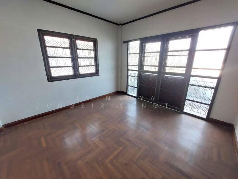 บ้าน 3-ห้องนอน, กรุงเทพ, แสนแสบ, มีนบุรี, กรุงเทพ, 150 ตร.ม., บ้านเดี่ยว ขาย, โดย Trinnaya Dungsirisangthong, 500576899 - DDproperty.com