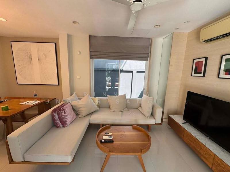 undefined, Bangkok, Khlong Sam Prawet, Lat Krabang, Bangkok, 3 Bedrooms, 204 sqm, Single Detached House For Rent, by Trinnaya Dungsirisangthong, 500576925 - DDproperty.com