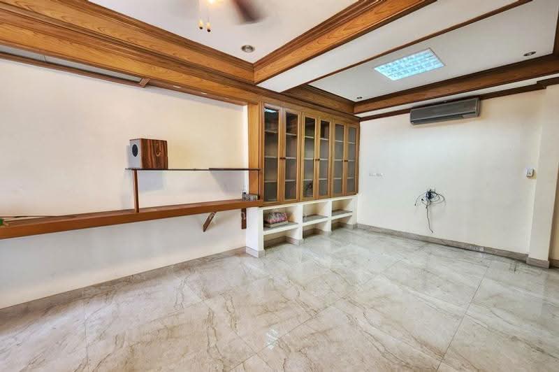 Moobaan Parichard 345, Pathum Thani, 345 Road, Bang Khu Wat, Muang Pathum Thani, Pathum Thani, 4 Bedrooms, 200 sqm, Single Detached House For Sale, by คุณมิว, 500576929 - DDproperty.com
