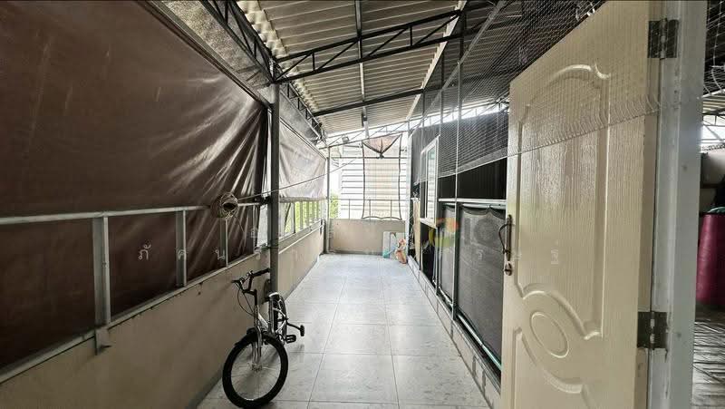 อาคารพาณิชย์ อ.พนัสนิคม ชลบุรี, Chon Buri (Pattaya), Kut Ngong, Phanat Nikhom, Chon Buri (Pattaya), , 195 sqm, Shophouse For Sale, by อภัสนันท์ ภัคนราธนเศรษฐ์, 500576971 - DDproperty.com