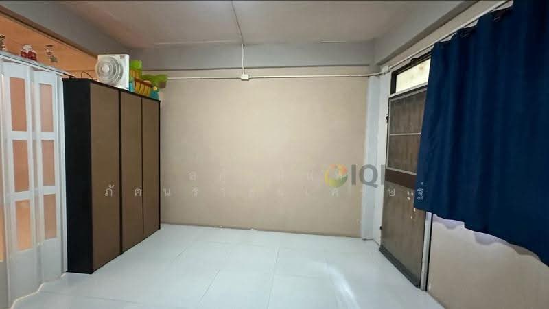 อาคารพาณิชย์ อ.พนัสนิคม ชลบุรี, Chon Buri (Pattaya), Kut Ngong, Phanat Nikhom, Chon Buri (Pattaya), , 195 sqm, Shophouse For Sale, by อภัสนันท์ ภัคนราธนเศรษฐ์, 500576971 - DDproperty.com