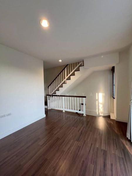 Town Avenue Rama 9, Bangkok, Soi Krungthep Kreetha 7, Hua Mak, Bang Kapi, Bangkok, 3 Bedrooms, 168 sqm, Townhouse For Sale, by Trinnaya Dungsirisangthong, 500576993 - DDproperty.com