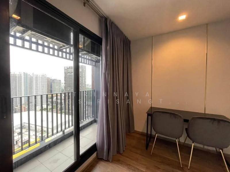 Life Ladprao Valley, Bangkok, Phaholyothin Road, Jom Phon, Chatuchak, Bangkok, 1 Bedroom, 35 sqm, Condo For Rent, by Trinnaya Dungsirisangthong, 500577082 - DDproperty.com
