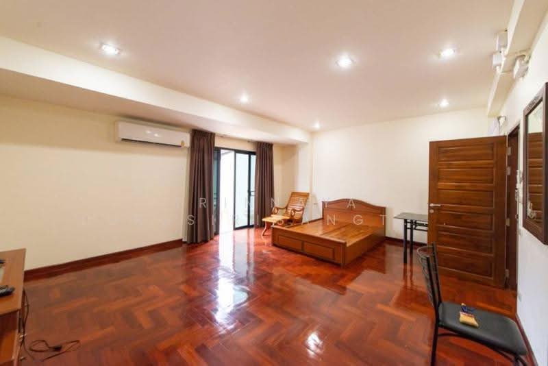 4-BR House, Bangkok, Khlong Kum, Bueng Kum, Bangkok, 4 Bedrooms, 325 sqm, Single Detached House For Sale, by Trinnaya Dungsirisangthong, 500577101 - DDproperty.com