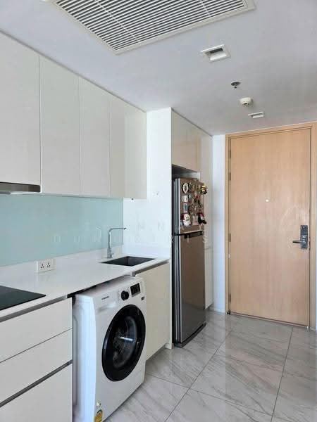 Hyde Sukhumvit 11, Bangkok, 11 Soi Sukhumvit 11, Khlongtoei Nua, Watthana, Bangkok, 1 Bedroom, 34 sqm, Condo For Sale, by Trinnaya Dungsirisangthong, 500577104 - DDproperty.com