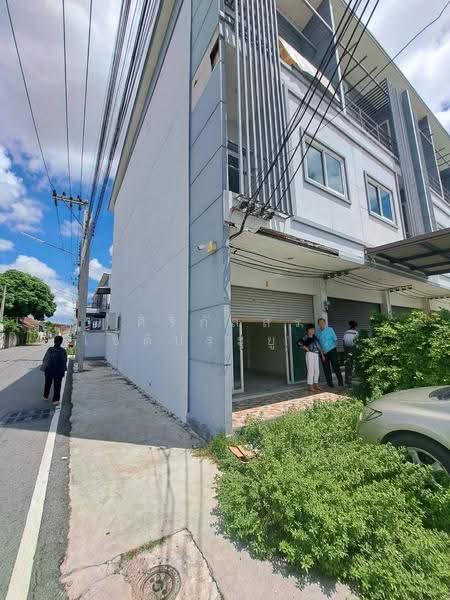 Townhome in Bowin, Sriracha, Chonburi, Chon Buri (Pattaya), Bo Win, Si Racha, Chon Buri (Pattaya), 2 Bedrooms, 300 sqm, Townhouse For Sale, by ศิริภัสสร โชติประยูรศักดิ์, 500577194 - DDproperty.com