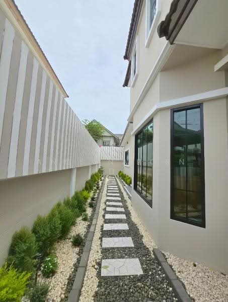 Narawadee Pinklao-Rama 5, Nonthaburi, Bang Khu Wiang, Bang Kruai, Nonthaburi, 4 Bedrooms, 180 sqm, Single Detached House For Sale, by Angsanaporn D, 500577195 - DDproperty.com