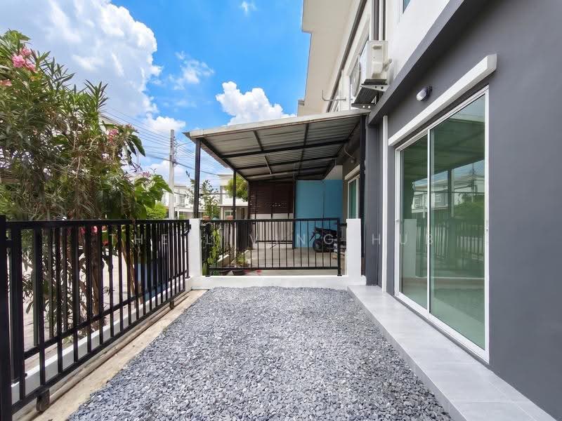 Lio Bliss Bangna-Suvarnabhumi, Samut Prakan, Soi Poolcharoen, Bang Chalong, Bang Plee, Samut Prakan, 3 Bedrooms, 105 sqm, Townhouse For Sale, by THE LIVING HUB, 500577206 - DDproperty.com