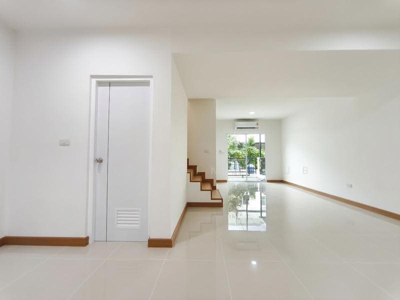 Lio Bliss Bangna-Suvarnabhumi, Samut Prakan, Soi Poolcharoen, Bang Chalong, Bang Plee, Samut Prakan, 3 Bedrooms, 105 sqm, Townhouse For Sale, by THE LIVING HUB, 500577206 - DDproperty.com
