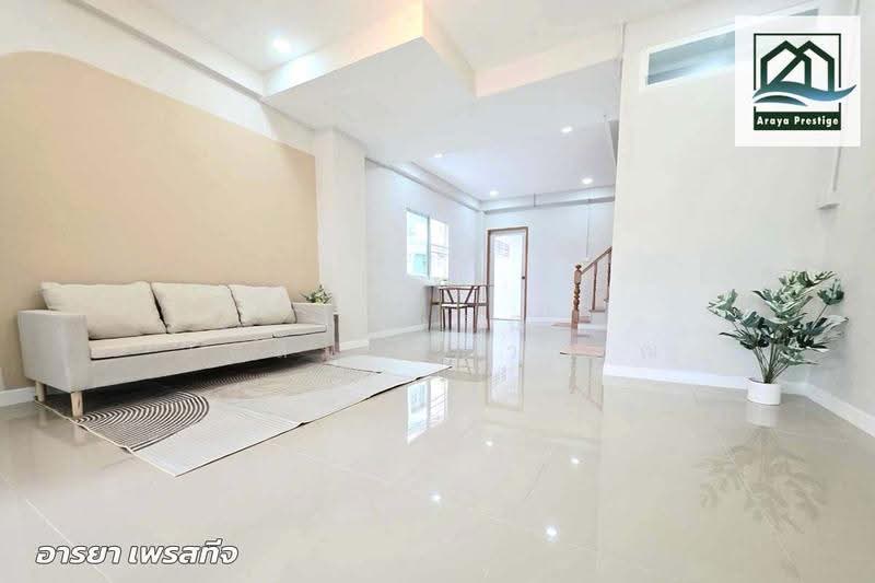 Sap Din Thong Namdaeng, Samut Prakan, Thepharak Road, Thepharak, Muang Samut Prakarn, Samut Prakan, 2 Bedrooms, 84 sqm, Townhouse For Sale, by วิสุทธินี เฉลิมสินสุวรรณ, 500577231 - DDproperty.com