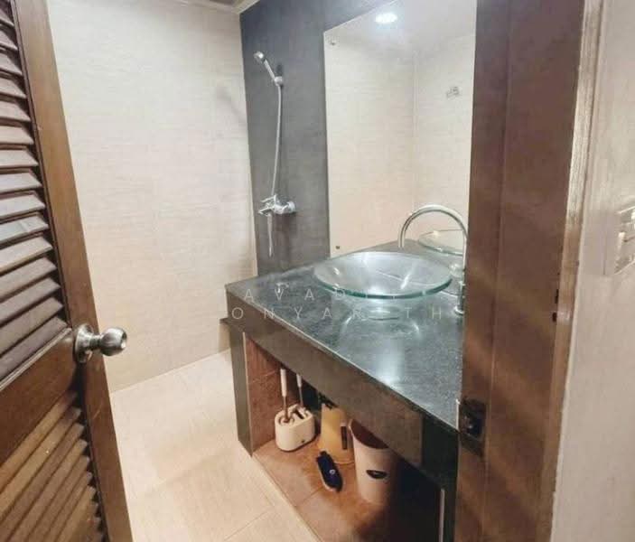 Sukhumvit Suite : สุขุมวิท สวีท, กรุงเทพ, 19 ซอยสุขุมวิท 13, คลองเตยเหนือ, วัฒนา, กรุงเทพ, 63 ตร.ม., คอนโด ขาย, โดย Pavadee Boonyarith, 500577239 - DDproperty.com