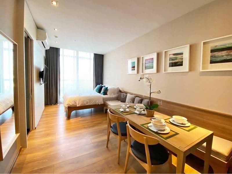 Park Origin Phrom Phong (Park 24), Bangkok, 68 Soi Sukhumvit 24, Khong Tan, Khlong Toei, Bangkok, 1 Bedroom, 29 sqm, Condo For Sale, by Pavadee Boonyarith, 500577242 - DDproperty.com