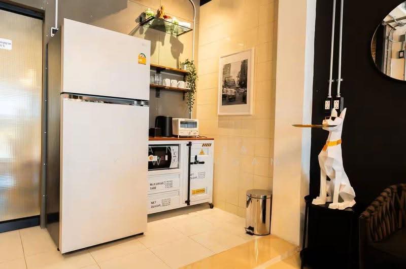 3-BR House, Bangkok, Bang Rak, Bangkok, 3 Bedrooms, 204 sqm, Single Detached House For Sale, by Anthea Khwanngam, 500577280 - DDproperty.com