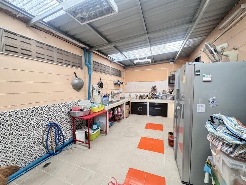 หมู่บ้านพิมพาภรณ์ อ่าวอุดม, Chon Buri (Pattaya), Thung Suk La, Si Racha, Chon Buri (Pattaya), 3 Bedrooms, 60 sqm, Semi-Detached House (Twin House) For Sale, by HOME Real Estate Service, 500577335 - DDproperty.com