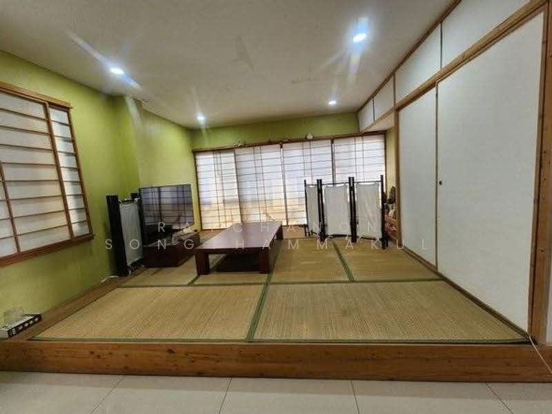 7-BR House, Bangkok, Praborommaharatchawang, Phra Nakhon, Bangkok, 7 Bedrooms, 58 sqm, Single Detached House For Sale, by Ratchanon Songthammakul, 500577349 - DDproperty.com