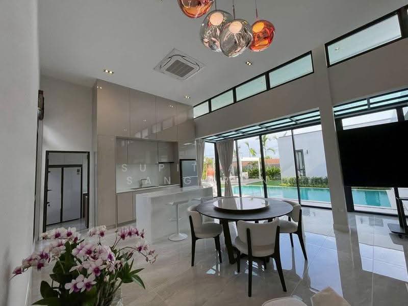 The Prospect Villa : เดอะ พรอสเปคท์ วิลล่า, ชลบุรี, ถนนทุ่งกลมตาลหมัน 8, หนองปรือ, บางละมุง, ชลบุรี, 380 ตร.ม., วิลล่า ให้เช่า, โดย Supitsara Sangarun, 500577354 - DDproperty.com