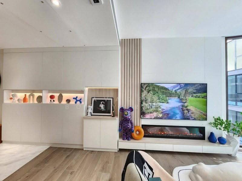 Fynn Asoke, Bangkok, 28 Sukhumvit 10 Alley, Khlong Toei, Bangkok, 1 Bedroom, 39 sqm, Condo For Sale, by Pavadee Boonyarith, 500577358 - DDproperty.com