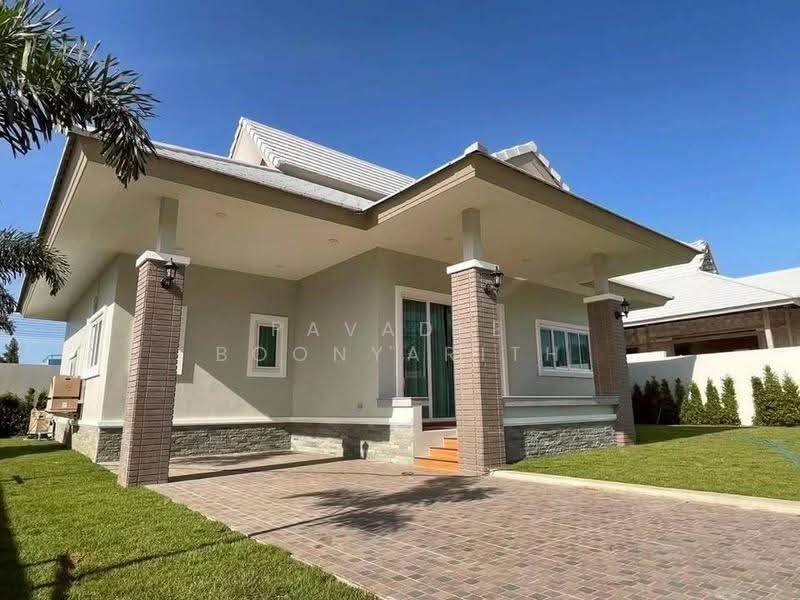 3-BR House, Prachuap Khiri Khan, Nong Kae, Hua Hin, Prachuap Khiri Khan, 3 Bedrooms, 133 sqm, Single Detached House For Sale, by Pavadee Boonyarith, 500577386 - DDproperty.com