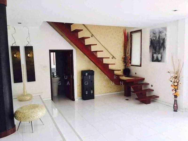 5-BR House, Chon Buri (Pattaya), Nong Pru, Bang Lamung (Pattaya), Chon Buri (Pattaya), 5 Bedrooms, 377 sqm, Single Detached House For Rent, by Supitsara Sangarun, 500577401 - DDproperty.com