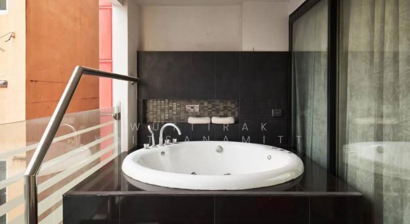 Absolute Bangla Suites : แอ็บโซลูท บางลา สวีท, ภูเก็ต, ซ.บางลา, ป่าตอง, กะทู้, ภูเก็ต, 65 ตร.ม., คอนโด ขาย, โดย Wuttirak Kritsanamitt, 500577536 - DDproperty.com