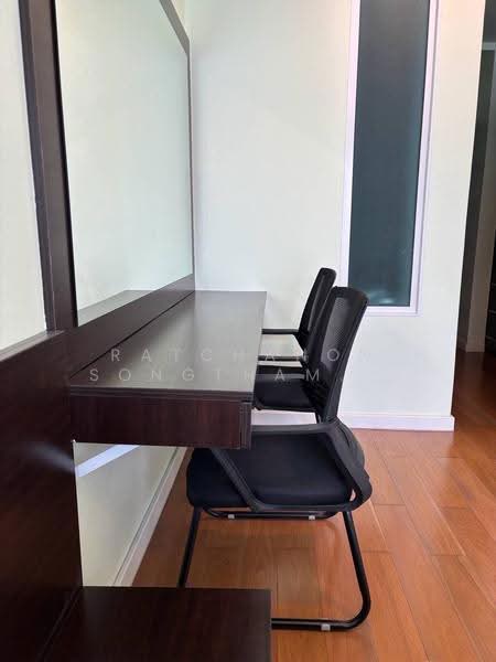 Condolette Dwell Sukhumvit 26, Bangkok, Soi Sukhumvit 26, Khong Tan, Khlong Toei, Bangkok, 1 Bedroom, 35 sqm, Condo For Rent, by Ratchanon Songthammakul, 500577687 - DDproperty.com