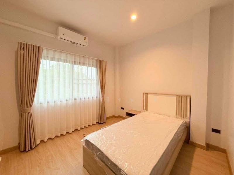 House for rent at kad farang area Hang Dong : บ้านเดี่ยวสองชั้นในกาดฝรั่ง หางดง เชียงใหม่, เชียงใหม่, บ้านแหวน, หางดง, เชียงใหม่, 160 ตร.ม., บ้านเดี่ยว ให้เช่า, โดย คุณ ธีรชาติ, 500577714 - DDproperty.com