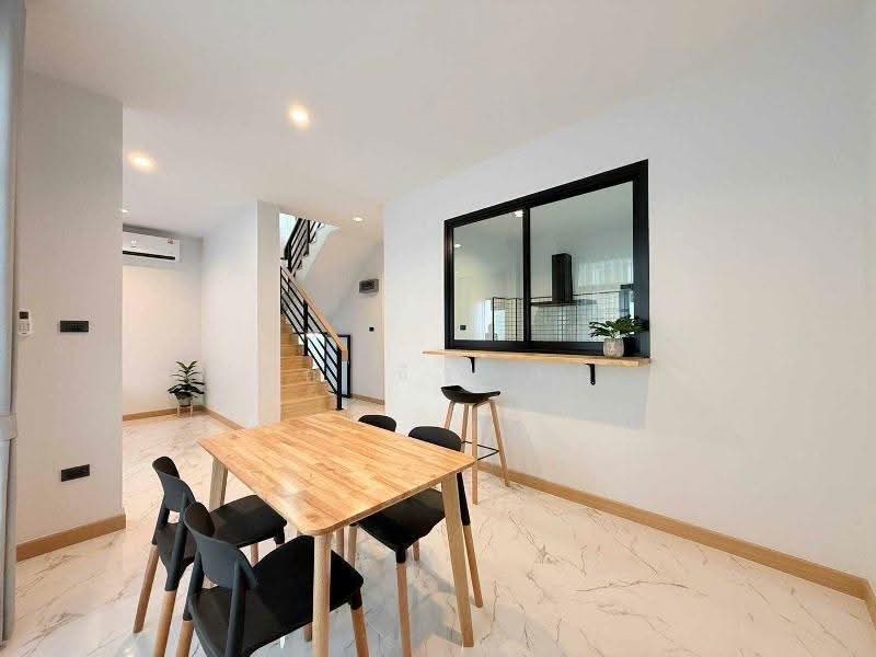 House for rent at kad farang area Hang Dong : บ้านเดี่ยวสองชั้นในกาดฝรั่ง หางดง เชียงใหม่, เชียงใหม่, บ้านแหวน, หางดง, เชียงใหม่, 160 ตร.ม., บ้านเดี่ยว ให้เช่า, โดย คุณ ธีรชาติ, 500577714 - DDproperty.com