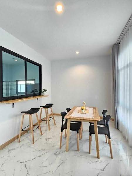 House for rent at kad farang area Hang Dong : บ้านเดี่ยวสองชั้นในกาดฝรั่ง หางดง เชียงใหม่, เชียงใหม่, บ้านแหวน, หางดง, เชียงใหม่, 160 ตร.ม., บ้านเดี่ยว ให้เช่า, โดย คุณ ธีรชาติ, 500577714 - DDproperty.com