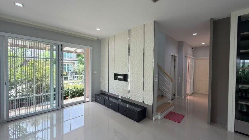 Grandio Ladprao-Kaset Nawamin, bangkok, Soi Nawamin 42, Yeak 27, Khlong Kum, Bueng Kum, Bangkok, 4 Bedrooms, 186 sqm, Single Detached House For Sale, by คุณ มณีรัตน์ ( เจี๊ยบ ), 500577718 - DDproperty.com