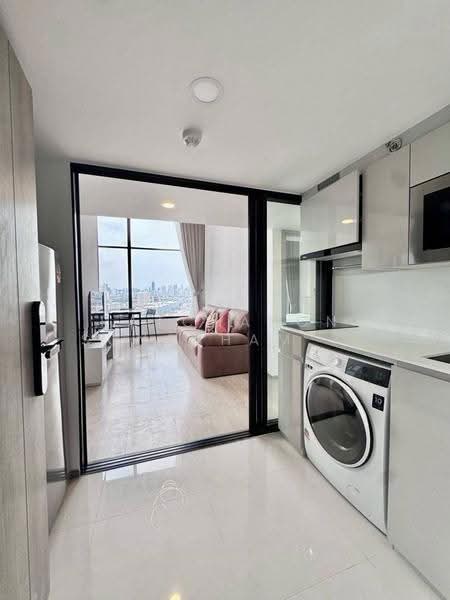 SOHO Bangkok Ratchada, Bangkok, 74 Pracha Rat Bamphen Rd, Huai Khwang, Bangkok, 2 Bedrooms, 48 sqm, Condo For Rent, by Ratchanon Songthammakul, 500577724 - DDproperty.com