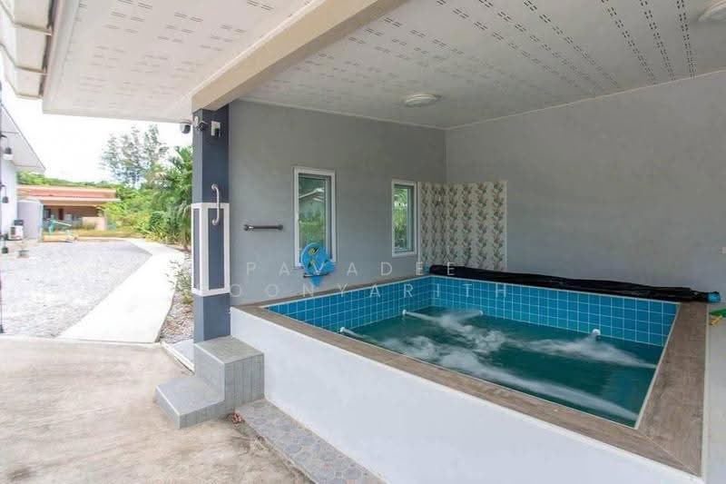 4-BR House, Prachuap Khiri Khan, Hua Hin, Prachuap Khiri Khan, 4 Bedrooms, 382 sqm, Single Detached House For Sale, by Pavadee Boonyarith, 500577732 - DDproperty.com