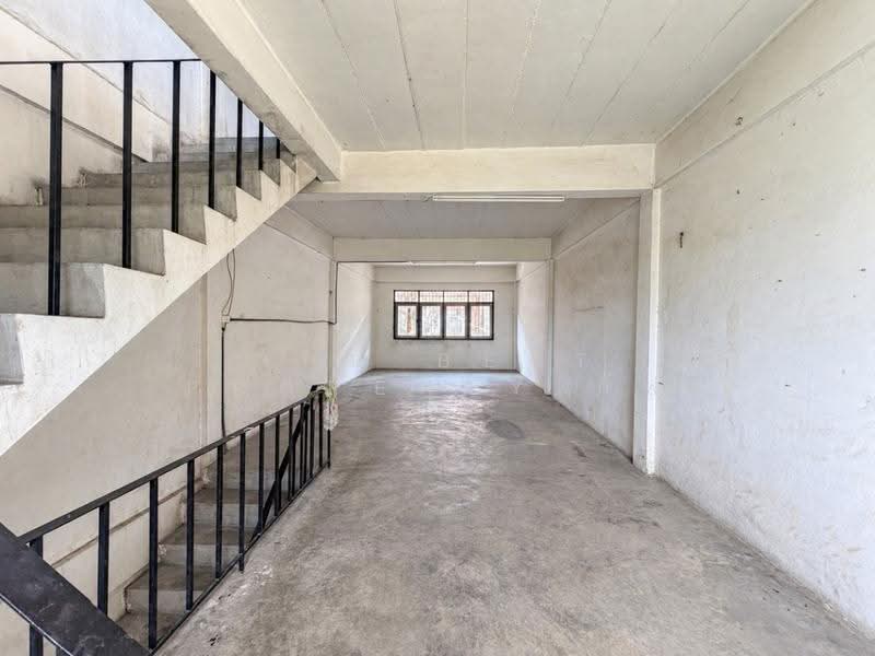 อาคารพาณิชย์กระทุ่มแบน สมุทรสาคร, Samut Sakhon, Om Noi, Krathum Baen, Samut Sakhon, , 150 sqm, Shophouse For Sale, by The Best Property กิ๊ฟ, 500577743 - DDproperty.com