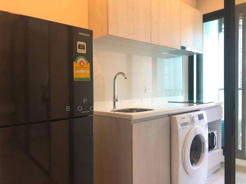 Life Asoke, Bangkok, Asoke-Dindang Road, Bang Kapi, Huai Khwang, Bangkok, 1 Bedroom, 30 sqm, Condo For Sale, by Pavadee Boonyarith, 500577784 - DDproperty.com