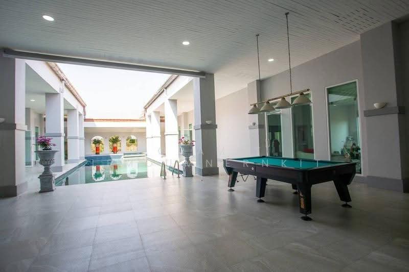 5-BR Villa, Prachuap Khiri Khan, Hin Lek Fai, Hua Hin, Prachuap Khiri Khan, 5 Bedrooms, 550 sqm, Villa For Sale, by Woramet Jiemdumnernkit, 500577787 - DDproperty.com