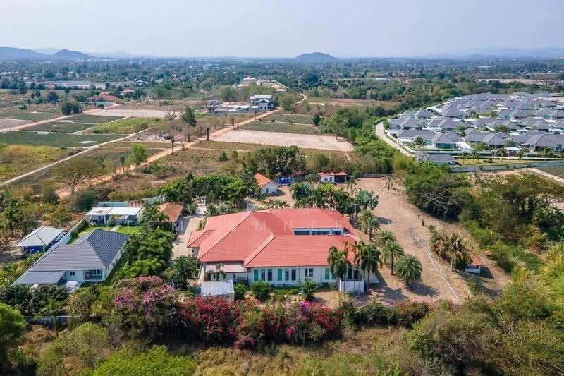 วิลล่า 5-ห้องนอน, ประจวบคีรีขันธ์, หินเหล็กไฟ, หัวหิน, ประจวบคีรีขันธ์, 550 ตร.ม., วิลล่า ขาย, โดย Woramet Jiemdumnernkit, 500577787 - DDproperty.com