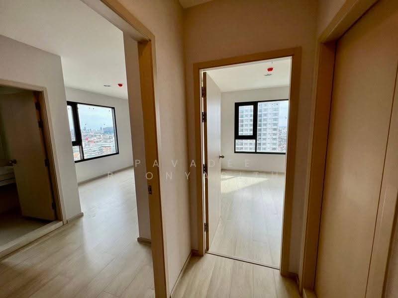 Life Pinklao, Bangkok, Boromarajonani Road, Bang Bamru, Bang Phlat, Bangkok, 2 Bedrooms, 61 sqm, Condo For Sale, by Pavadee Boonyarith, 500577793 - DDproperty.com