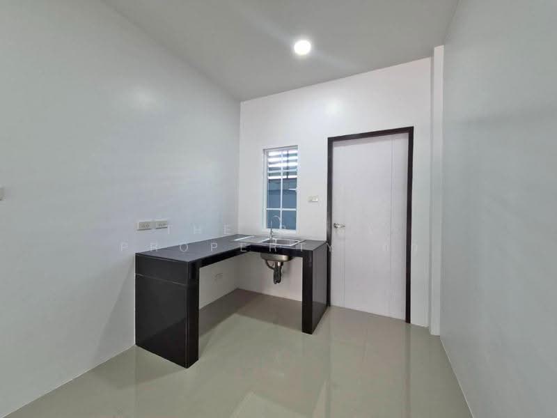 ทาวน์เฮ้าส์ลาดใหญ่ สมุทรสงคราม, samut-songkhram, Lat Yai, Muang Samut Songkhram, Samut Songkhram, 4 Bedrooms, 100 sqm, Townhouse For Sale, by The Best Property อิ๋ว, 500577797 - DDproperty.com