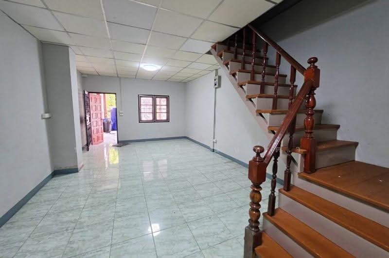Chatnarong Villa 4 : ฉัตรณรงค์วิลล่า 4, ปทุมธานี, ถนนลำลูกกา, คูคต, ลำลูกกา, ปทุมธานี, 80 ตร.ม., ทาวน์เฮ้าส์ ขาย, โดย ชนะชาติ นนท์ตา, 500577825 - DDproperty.com