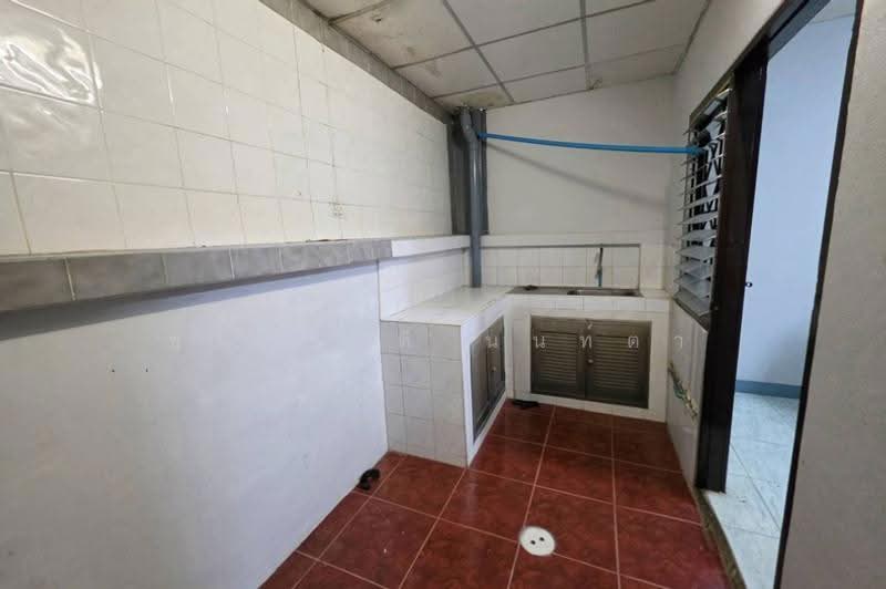 Chatnarong Villa 4 : ฉัตรณรงค์วิลล่า 4, ปทุมธานี, ถนนลำลูกกา, คูคต, ลำลูกกา, ปทุมธานี, 80 ตร.ม., ทาวน์เฮ้าส์ ขาย, โดย ชนะชาติ นนท์ตา, 500577825 - DDproperty.com