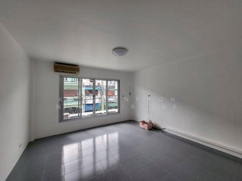 3-BR Townhouse, Bangkok, Bang Bon, Bangkok, 3 Bedrooms, 328 sqm, Townhouse For Sale, by Khlueanphon Nukulsirisak, 500577836 - DDproperty.com