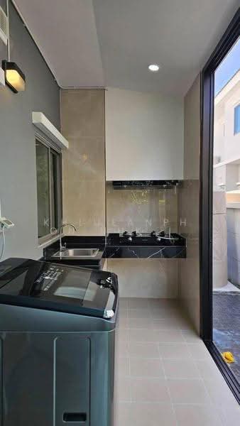 Perfect Residence Sukhumvit 77-Suvarnabhumi : เพอร์เฟค เรสซิเดนซ์ สุขุมวิท 77-สุวรรณภูมิ, สมุทรปราการ, ถนนลาดกระบัง, ราชาเทวะ, บางพลี, สมุทรปราการ, 226 ตร.ม., บ้านเดี่ยว ให้เช่า, โดย Khlueanphon Nukulsirisak, 500577870 - DDproperty.com