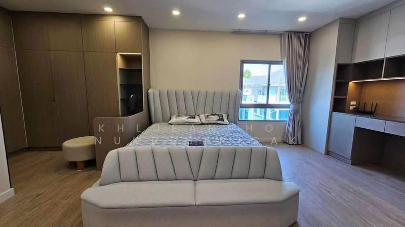 Perfect Residence Sukhumvit 77-Suvarnabhumi, Samut Prakan, Lat Krabang Road, Rachathewa, Bang Plee, Samut Prakan, 4 Bedrooms, 226 sqm, Single Detached House For Rent, by Khlueanphon Nukulsirisak, 500577870 - DDproperty.com