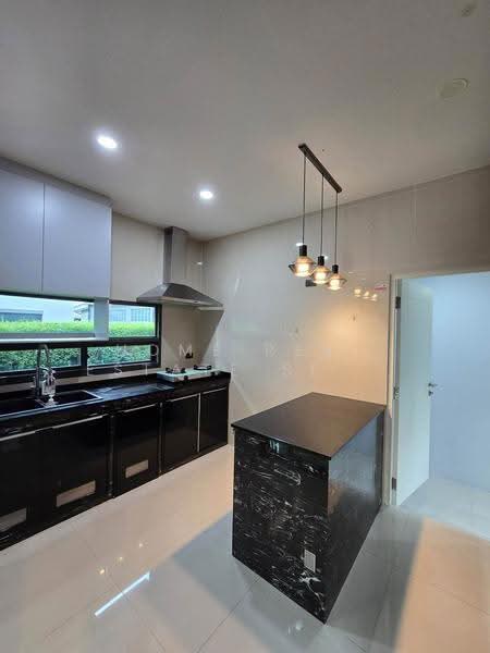 Setthasiri-Krungthep Kreetha 2, Bangkok, Krungthep Kreetha Road, Hua Mak, Bang Kapi, Bangkok, 3 Bedrooms, 300 sqm, Single Detached House For Rent, by HOME Real Estate Service, 500577871 - DDproperty.com