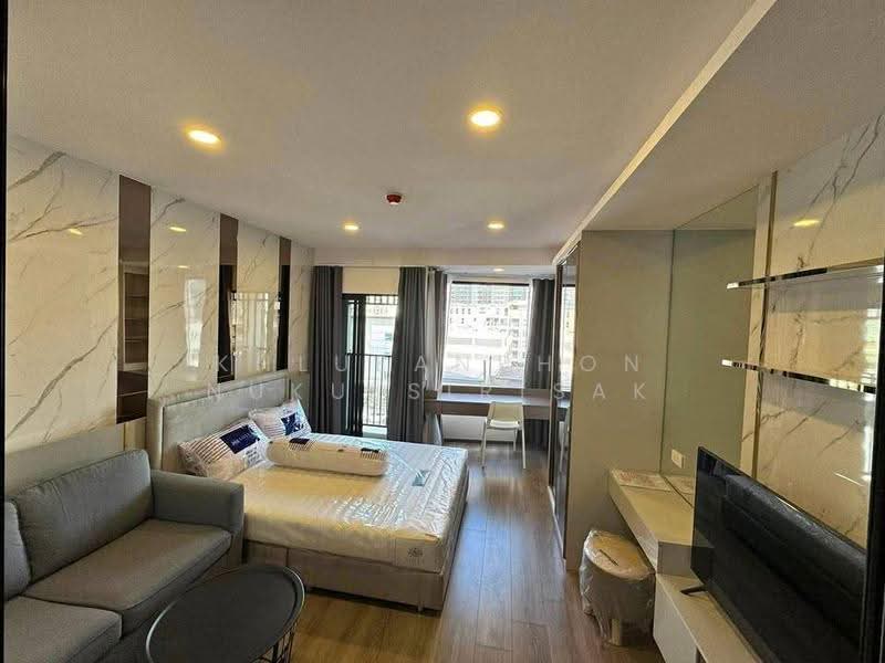 SOHO Bangkok Ratchada, Bangkok, 74 Pracha Rat Bamphen Rd, Huai Khwang, Bangkok, 1 Bedroom, 26 sqm, Condo For Rent, by Khlueanphon Nukulsirisak, 500577885 - DDproperty.com