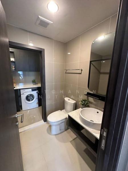 XT Huaikhwang, Bangkok, 244 Ratchadaphisek Road, Huai Khwang, Bangkok, 1 Bedroom, 35 sqm, Condo For Rent, by Ratchanon Songthammakul, 500577886 - DDproperty.com