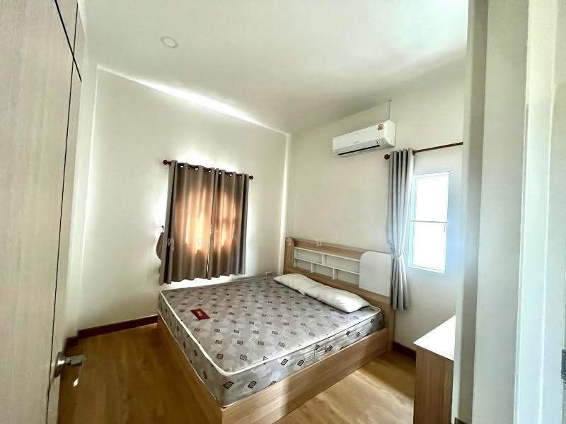 House near kad farang area Hang Dong : บ้าน ใกล้ตลาดหางดง ตรงข้ามกาดฝรั่ง เชียงใหม่, เชียงใหม่, บ้านแหวน, หางดง, เชียงใหม่, 140 ตร.ม., บ้านเดี่ยว ให้เช่า, โดย คุณ ธีรชาติ, 500577898 - DDproperty.com